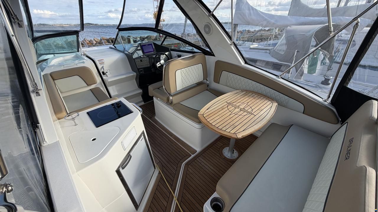 Bayliner Ciera 8