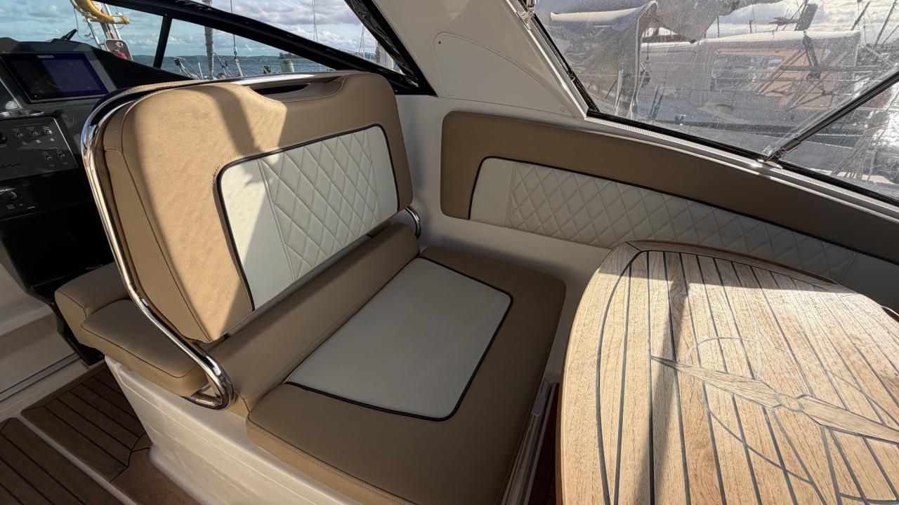 Bayliner Ciera 8