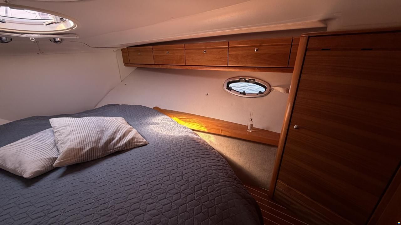 Bavaria 35 Hard Top