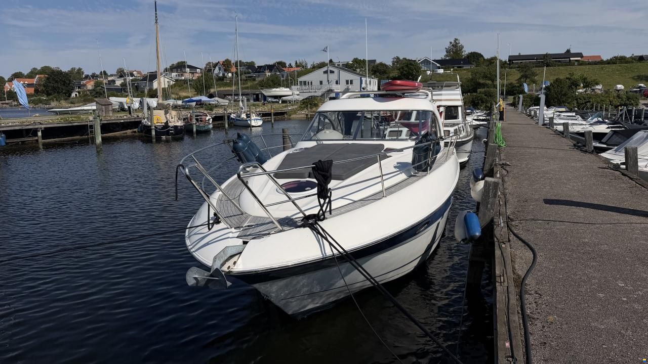 Bavaria 35 Hard Top