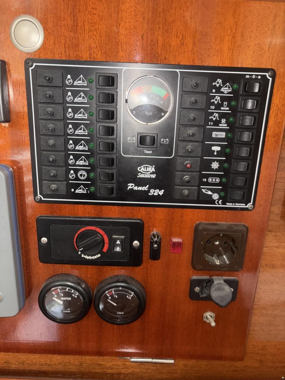 Hanse 371