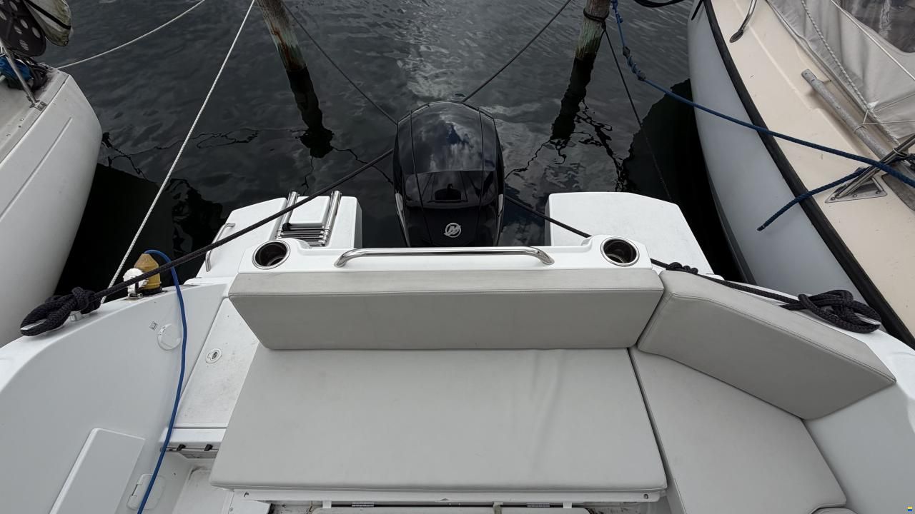 Beneteau Antares 7