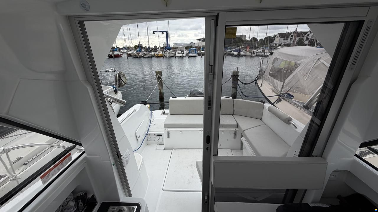 Beneteau Antares 7