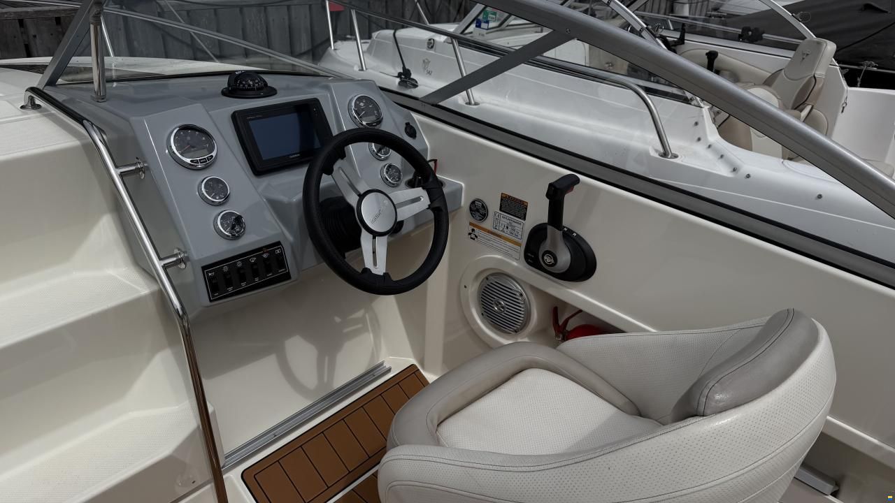 Bayliner 642 Cuddy
