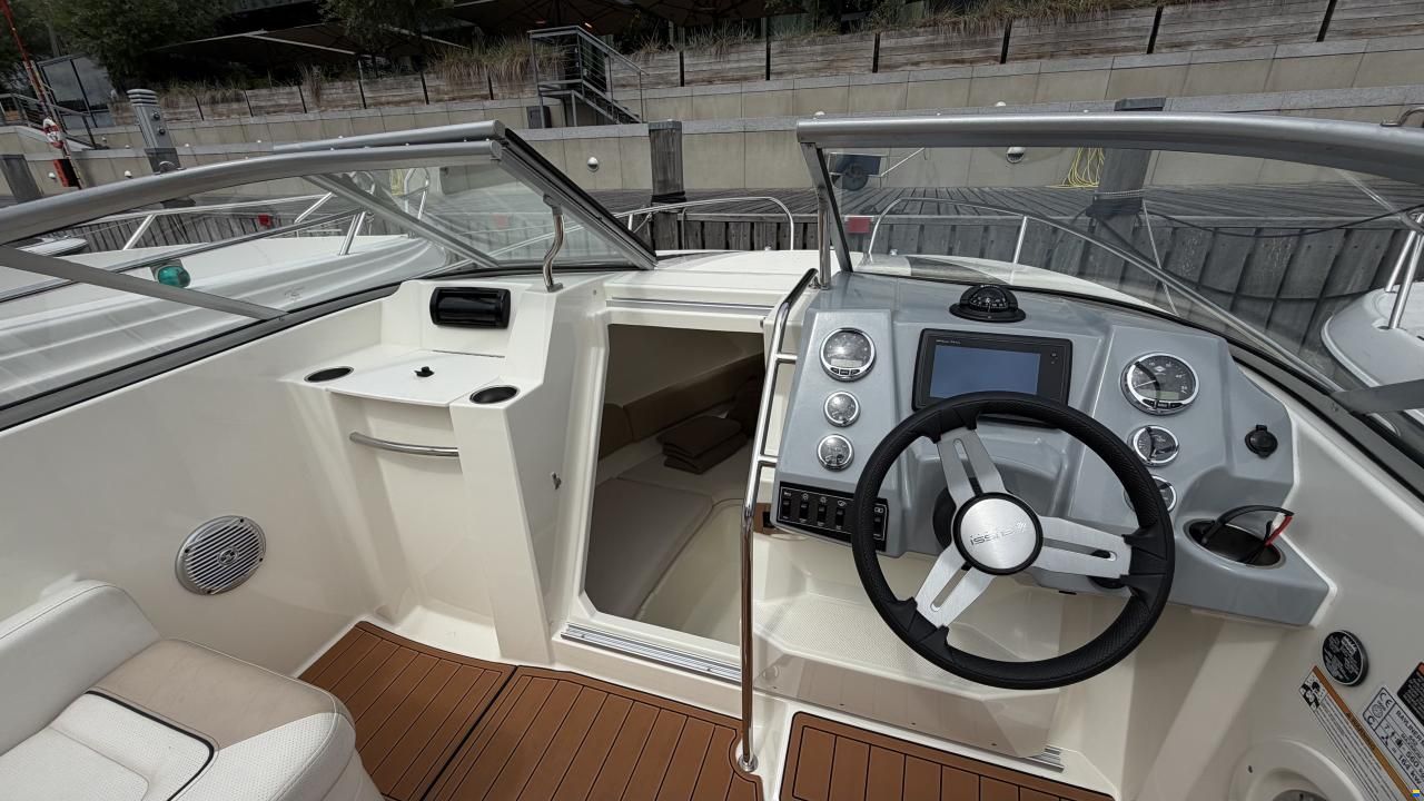 Bayliner 642 Cuddy