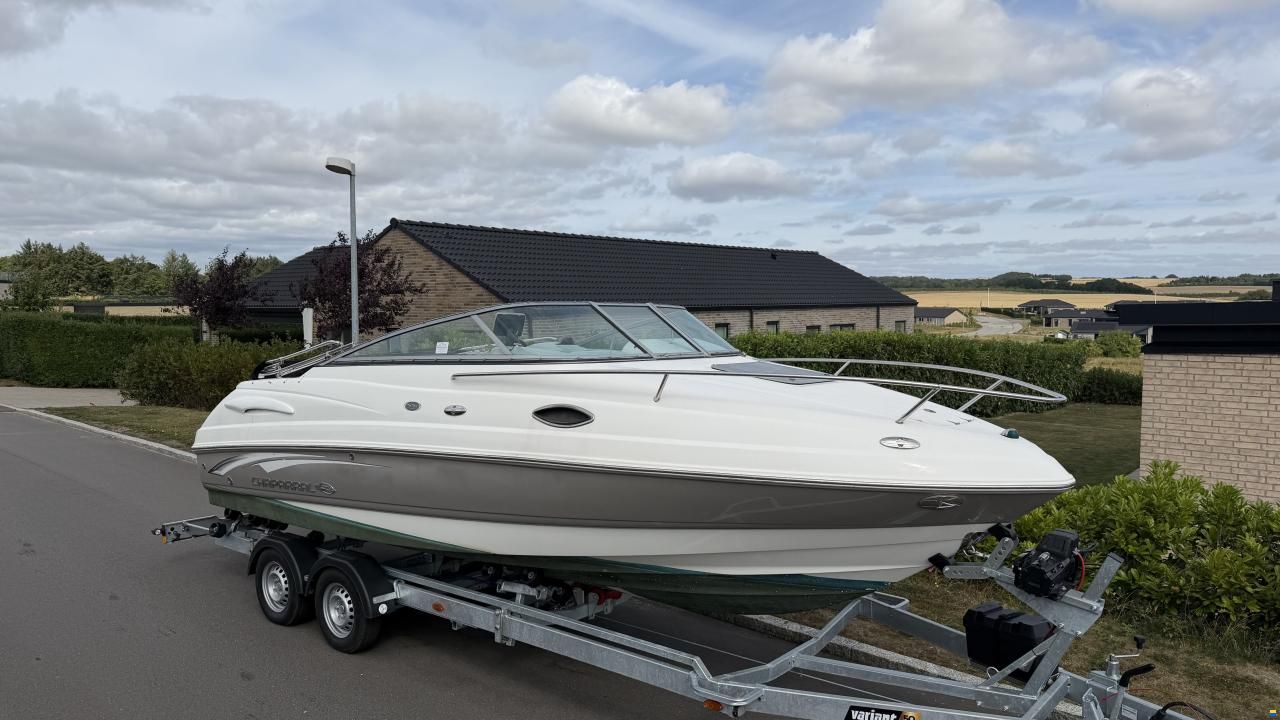 Chaparral 215 SSI