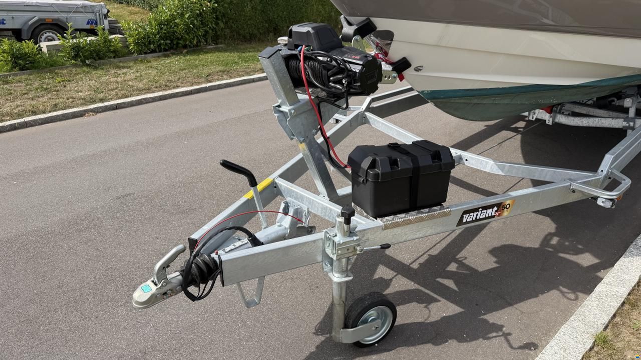 Chaparral 215 SSI