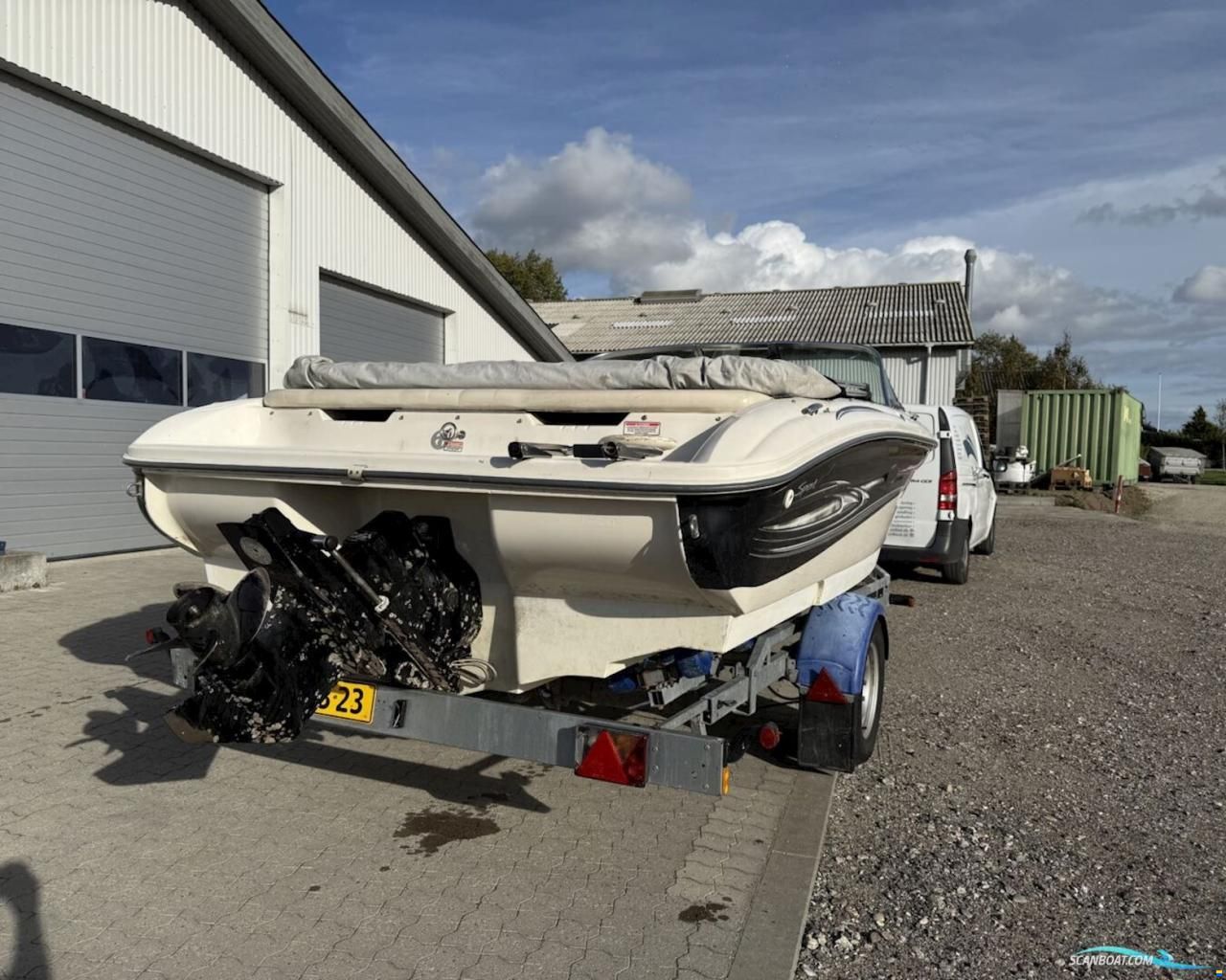 Sea Ray 185