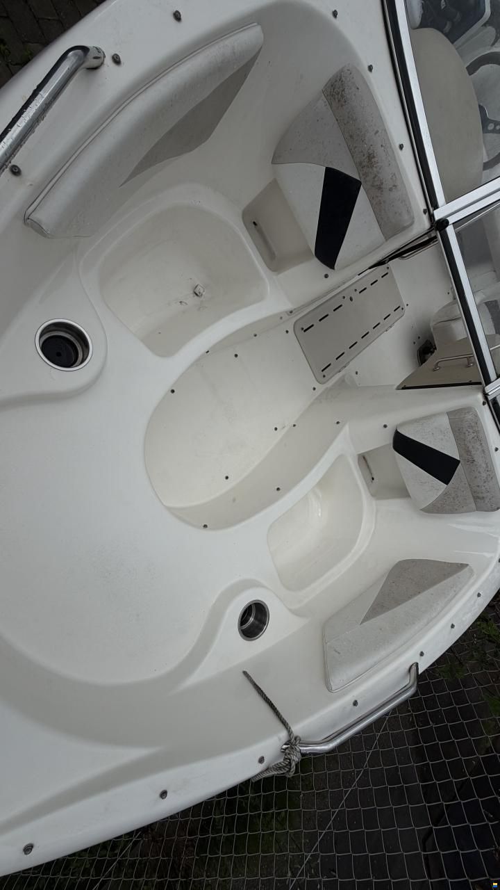 Glastron GT 185