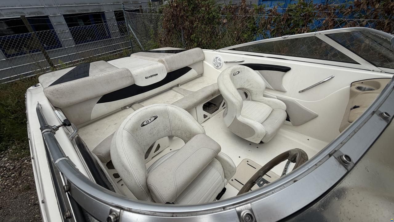 Glastron GT 185