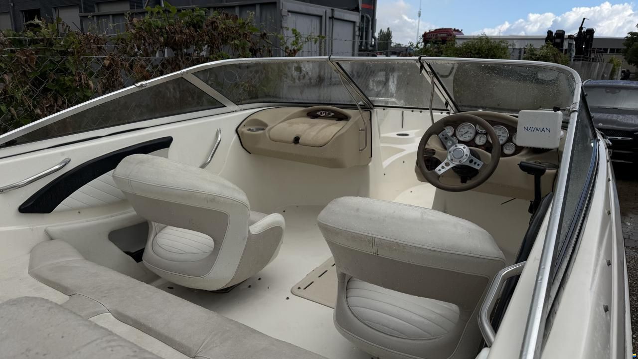 Glastron GT 185
