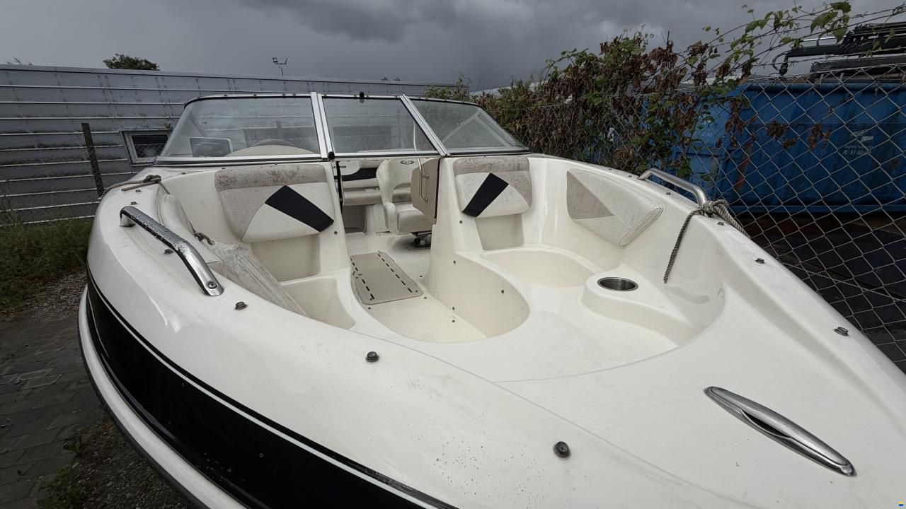 Glastron GT 185