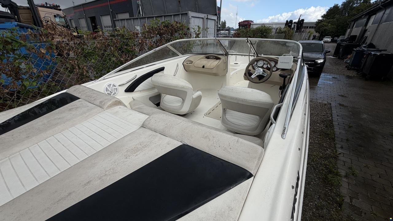 Glastron GT 185