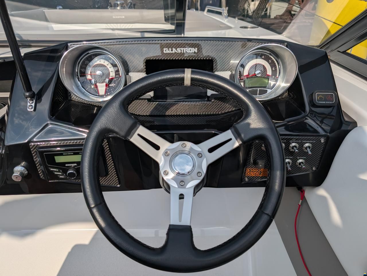 GLASTRON GTD 245 (Baujahr 2021)