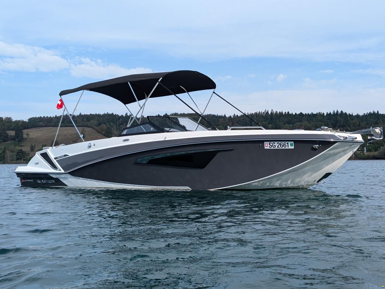 GLASTRON GTD 245 (Baujahr 2021)