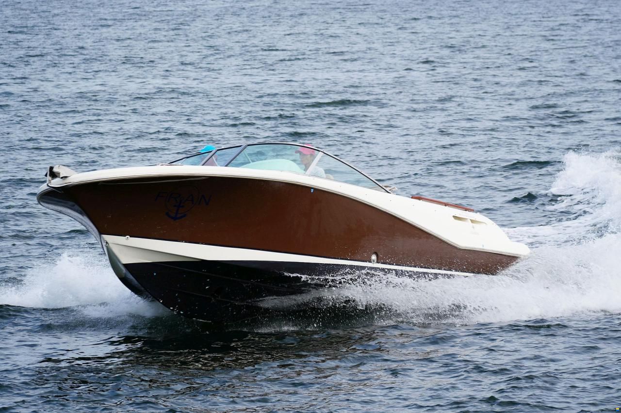 Jeanneau Runabout 755