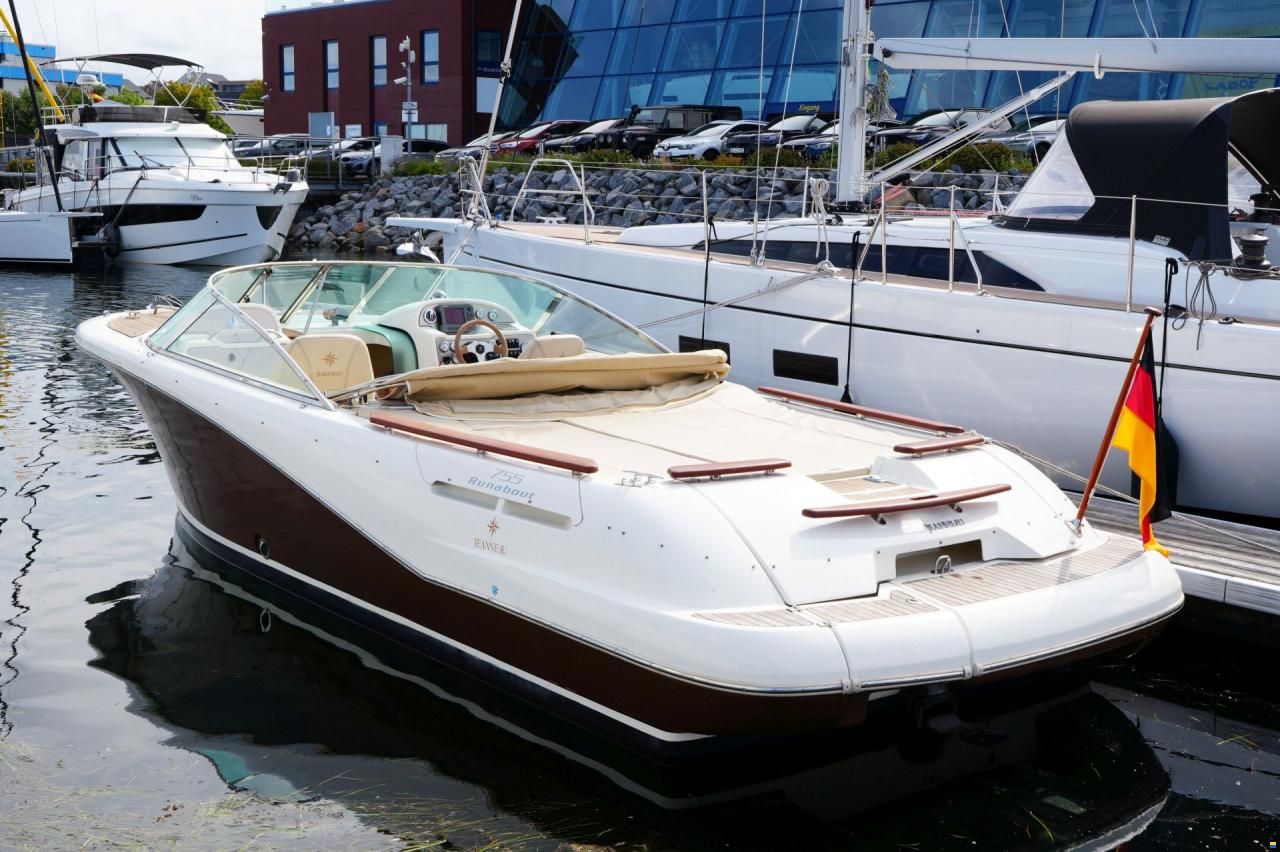 Jeanneau Runabout 755