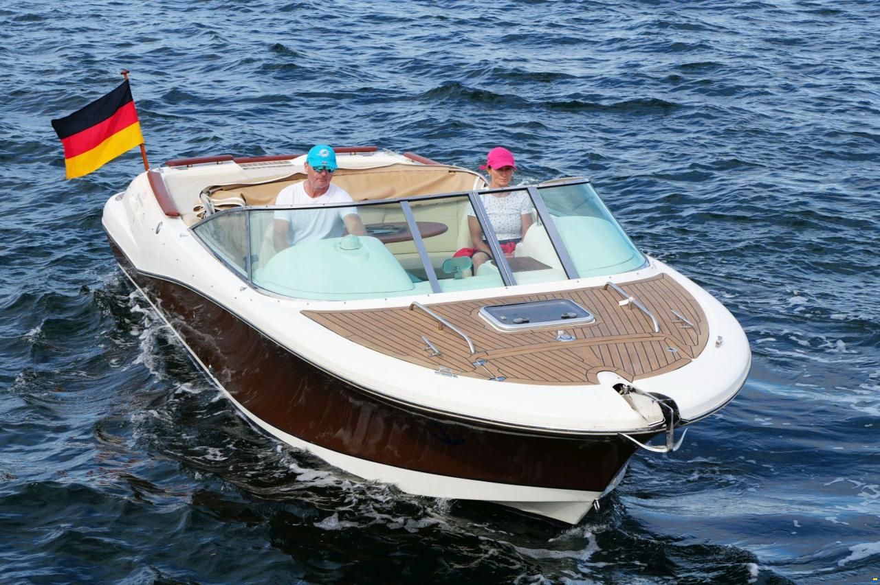Jeanneau Runabout 755