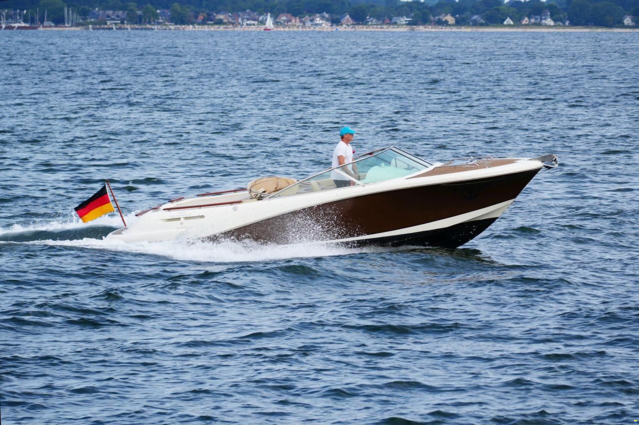 Jeanneau Runabout 755