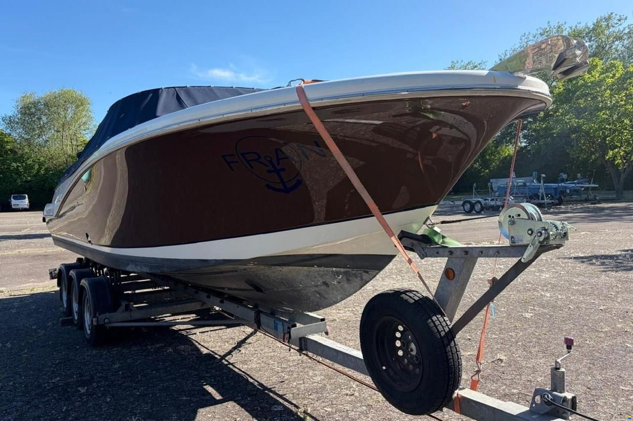 Jeanneau Runabout 755