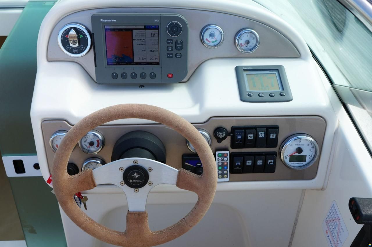 Jeanneau Runabout 755