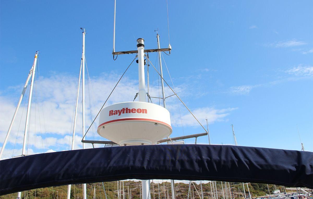Grand Banks 32