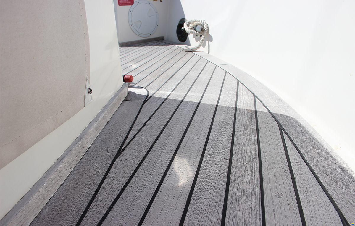 Grand Banks 32