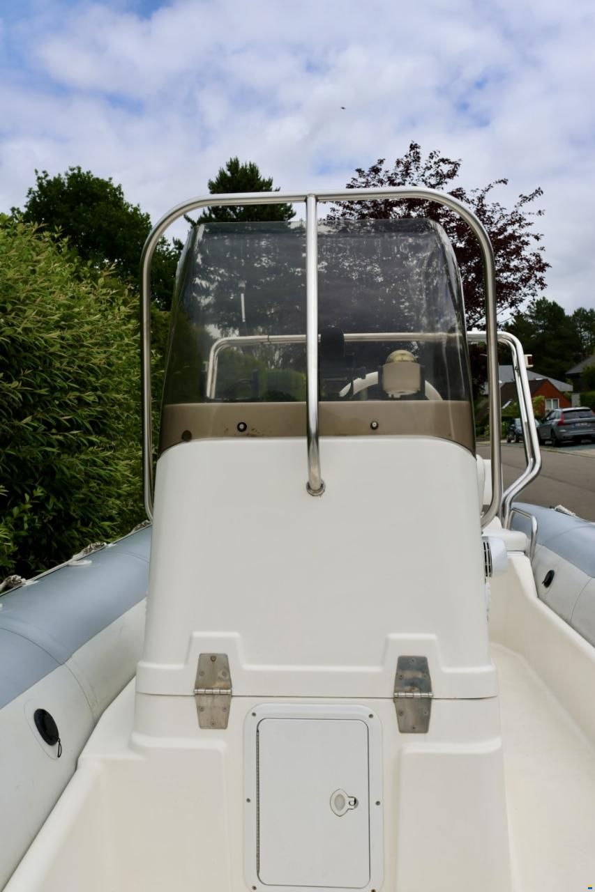 Zodiac Pro Open 650
