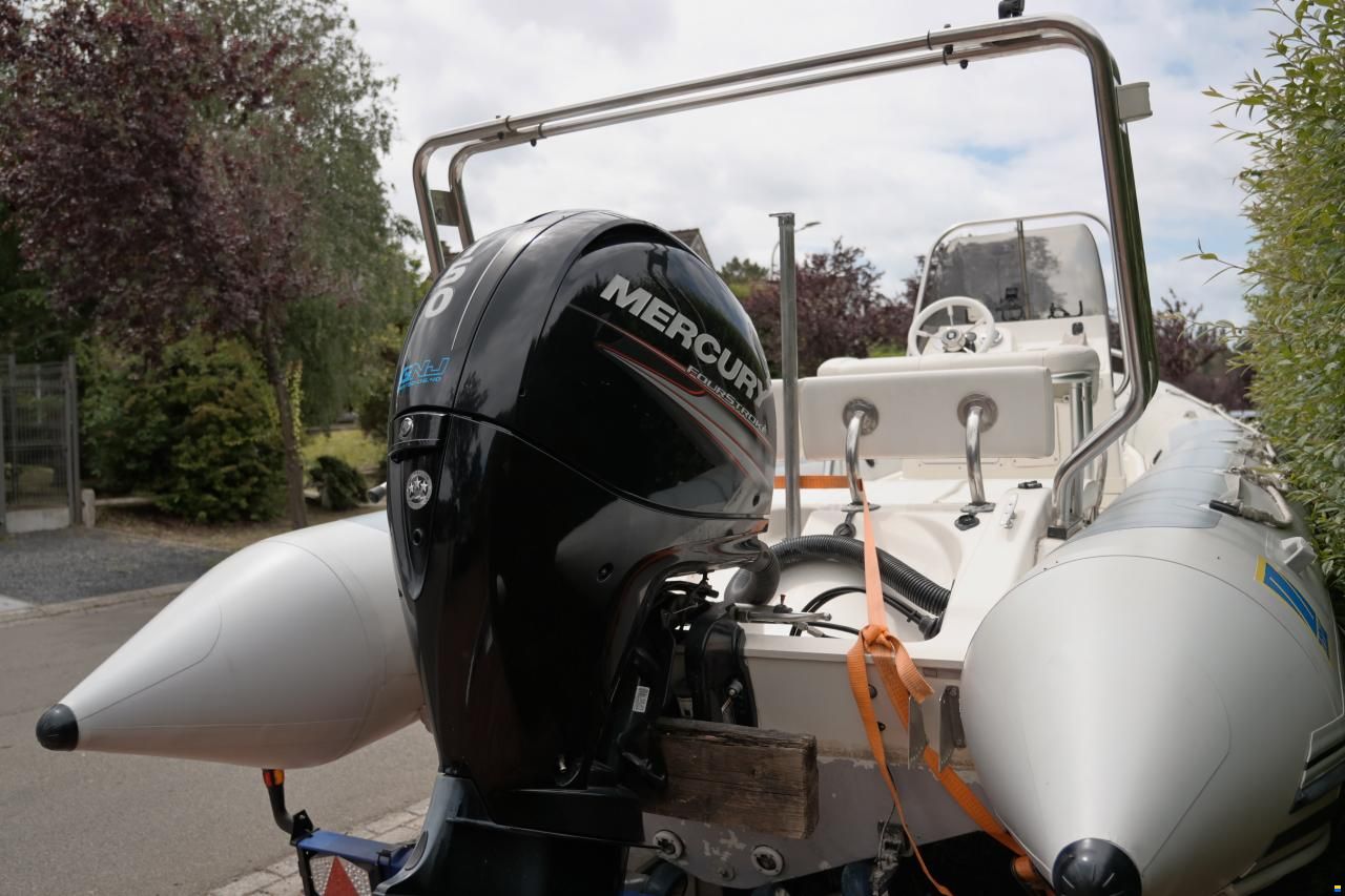 Zodiac Pro Open 650