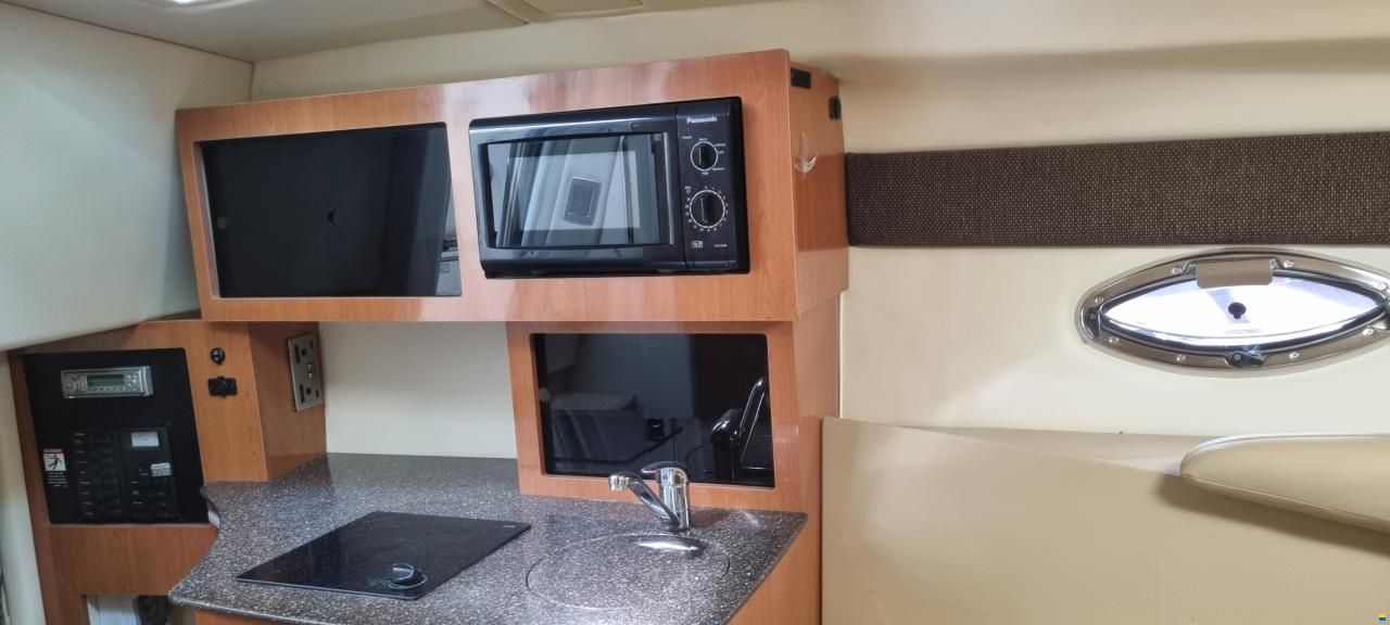 Maxum 2700 SE