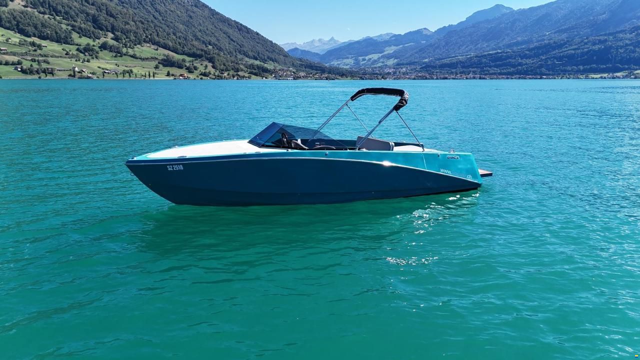 Ganz Boats Ovation 6.8