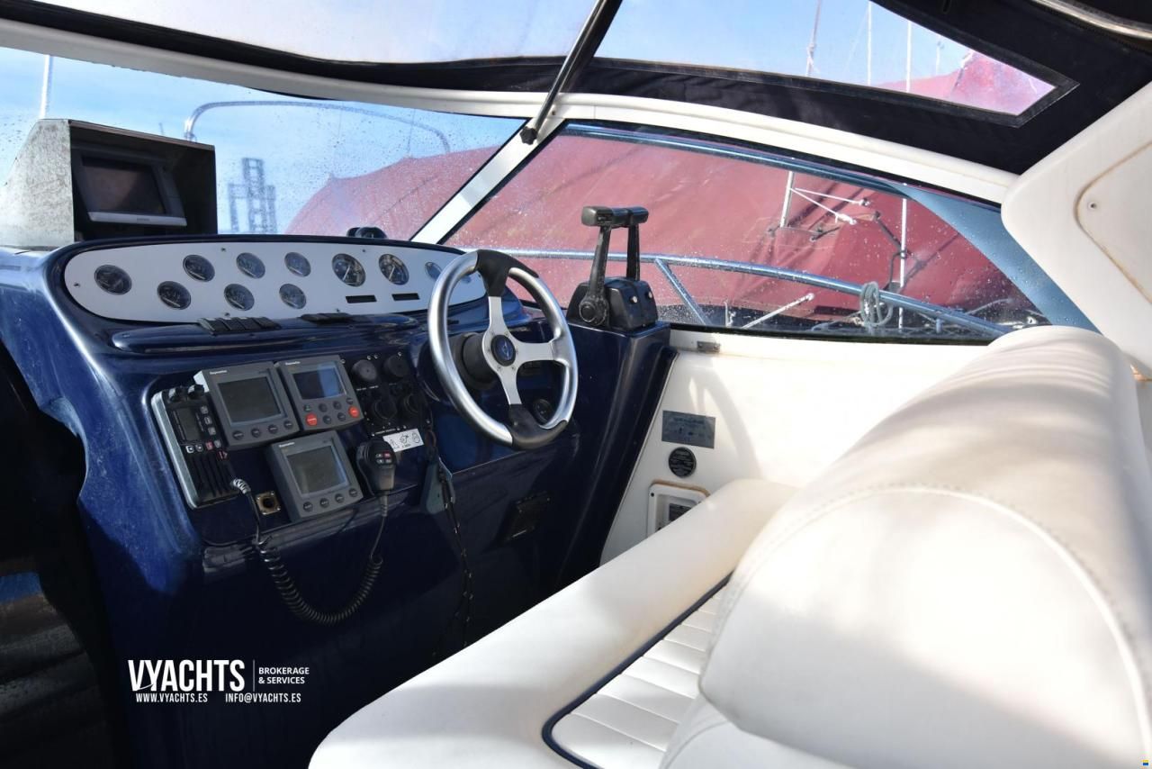 Sealine S28