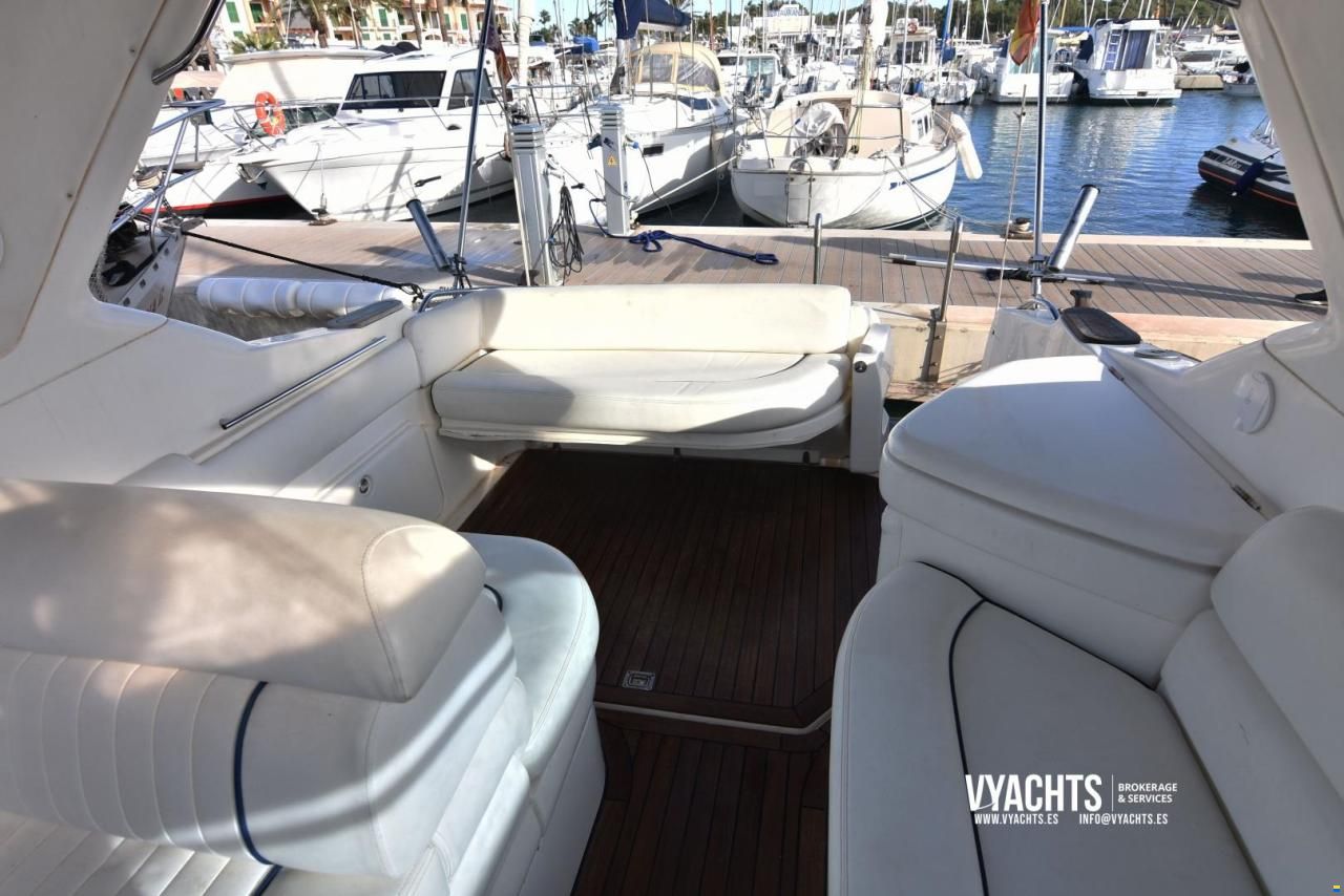 Sealine S28