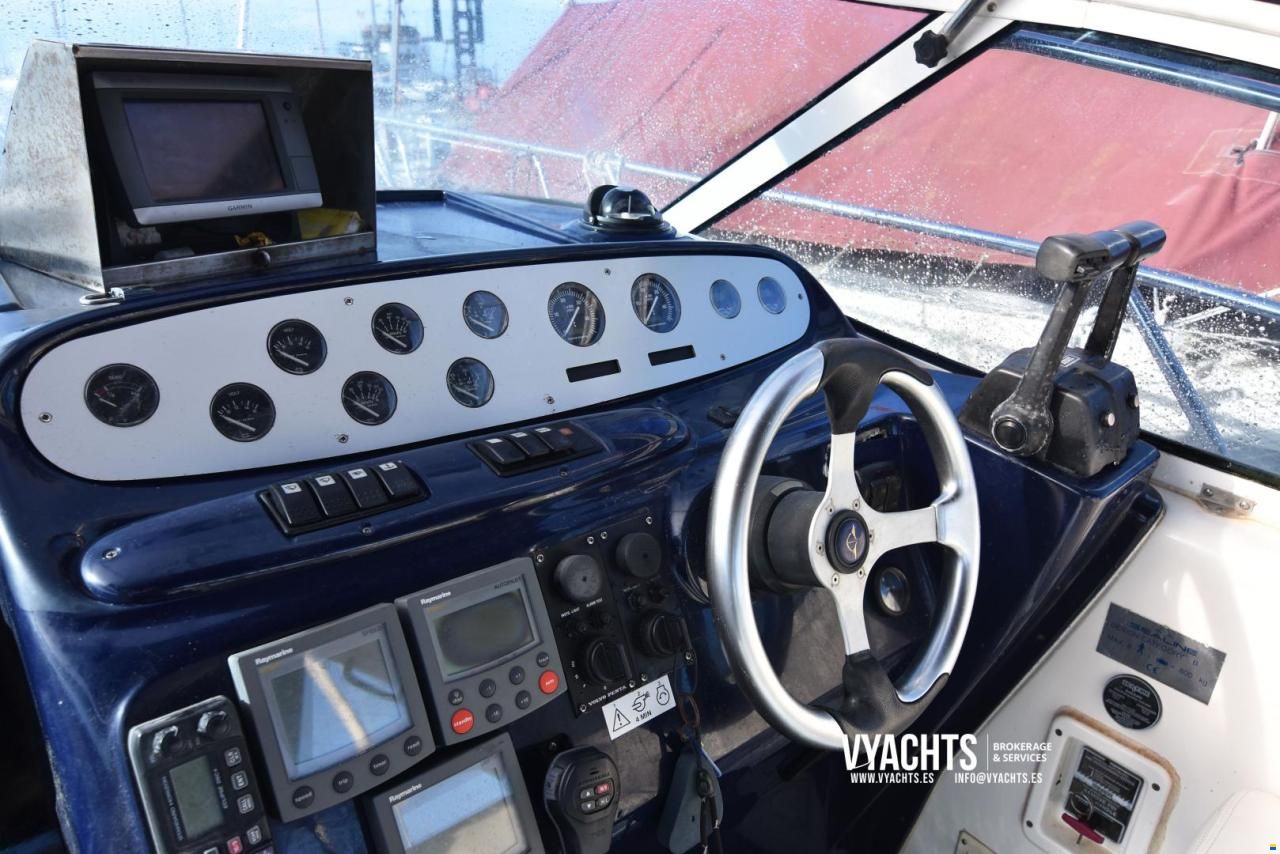 Sealine S28