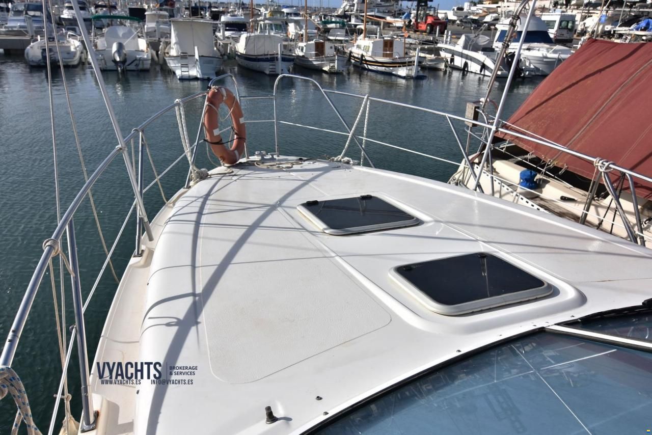 Sealine S28