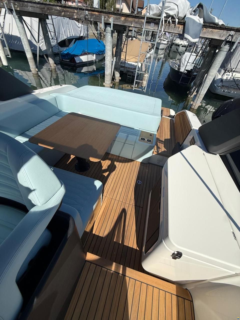Cranchi A32 Luxury Tender