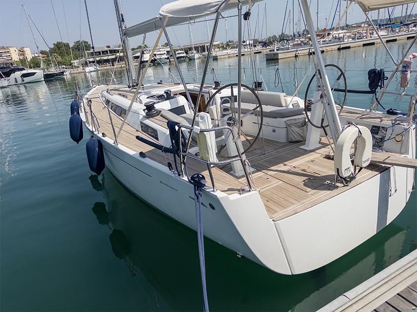 Grand Soleil 43
