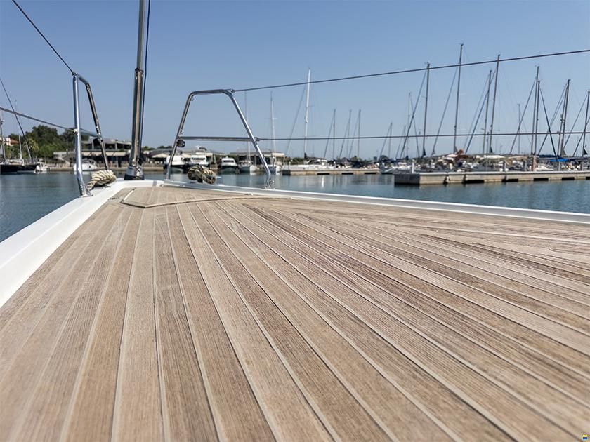 Grand Soleil 43