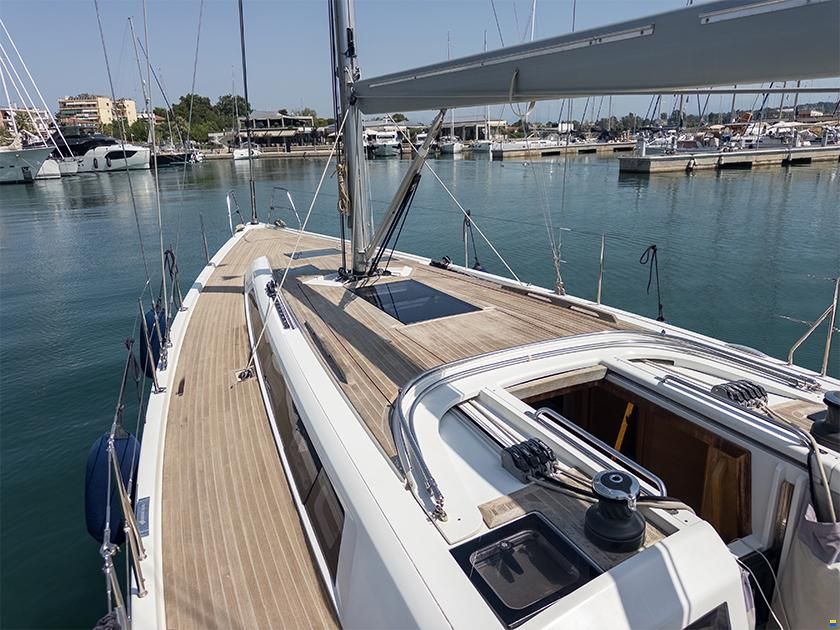 Grand Soleil 43