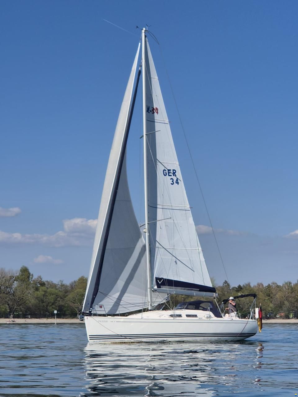 X-Yachts X 34