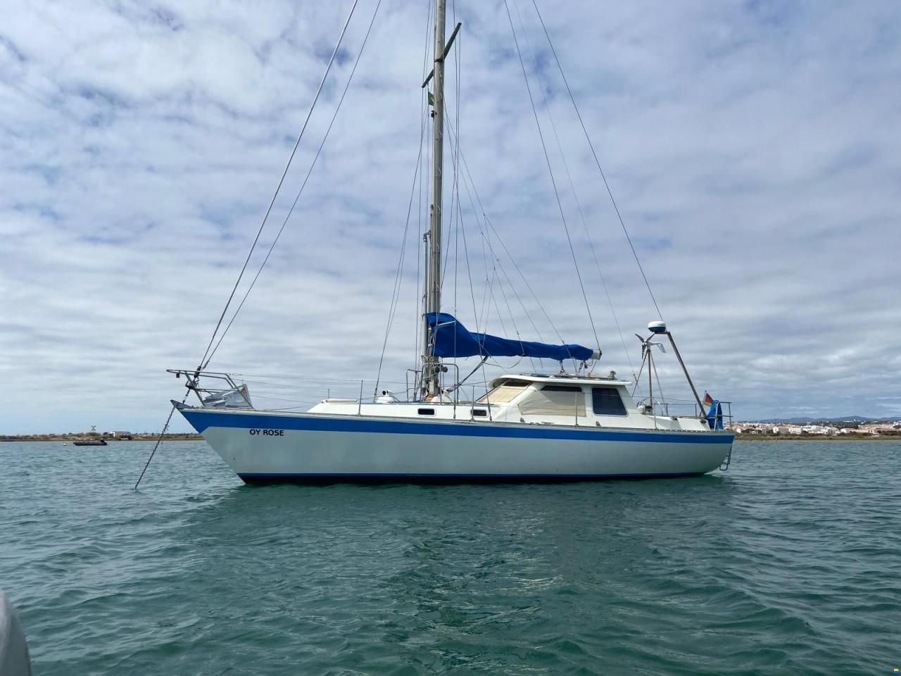Oyster Heritage 37 Pilot House