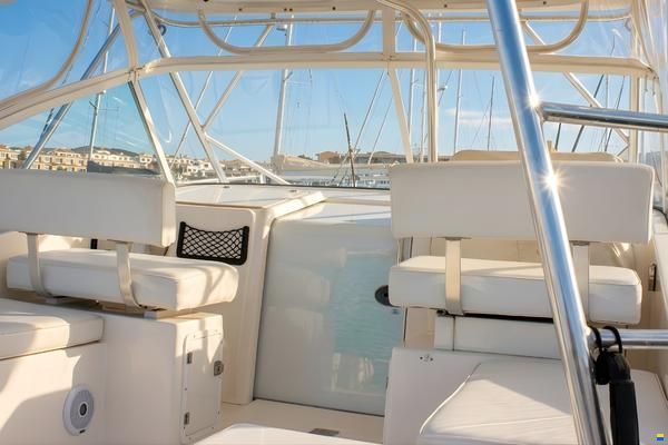 LUHRS 31 Open