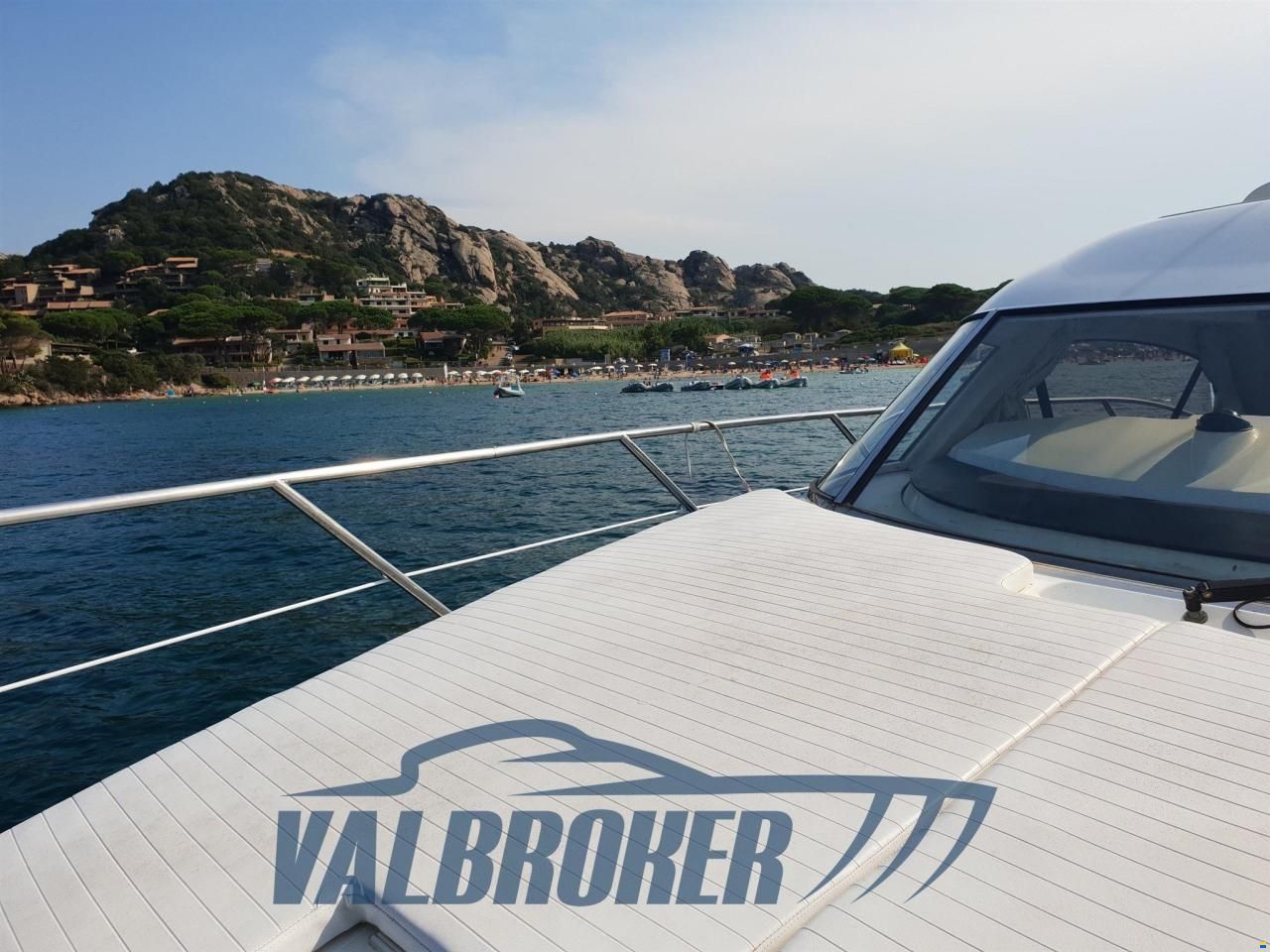 Sealine C 39