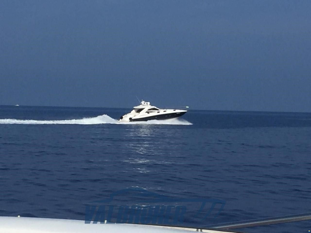 Sunseeker Portofino 53