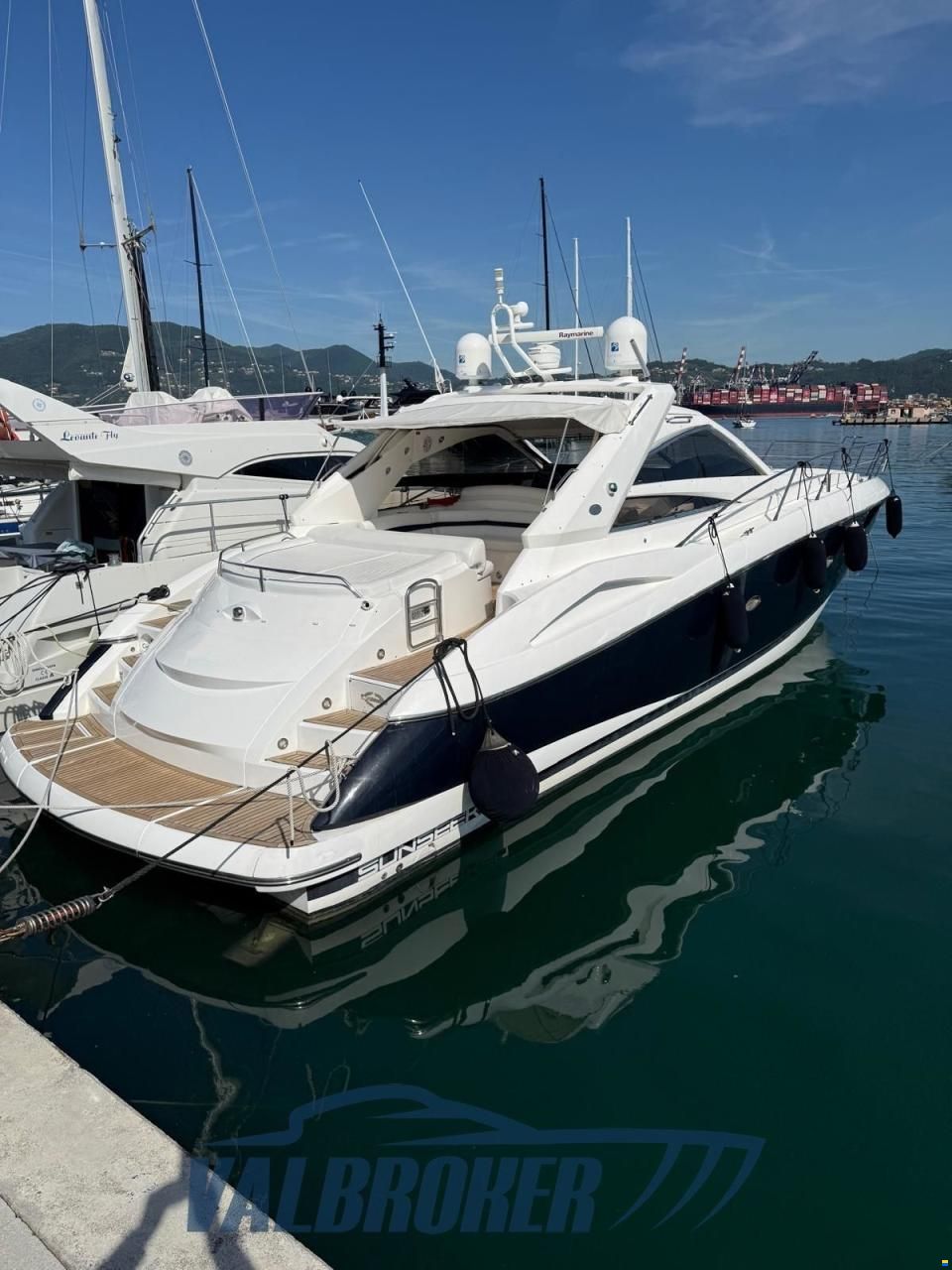 Sunseeker Portofino 53
