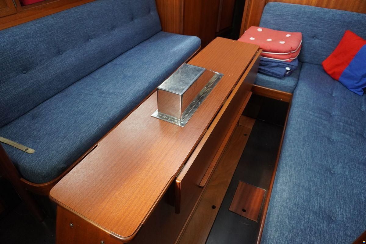 Hanseat 35