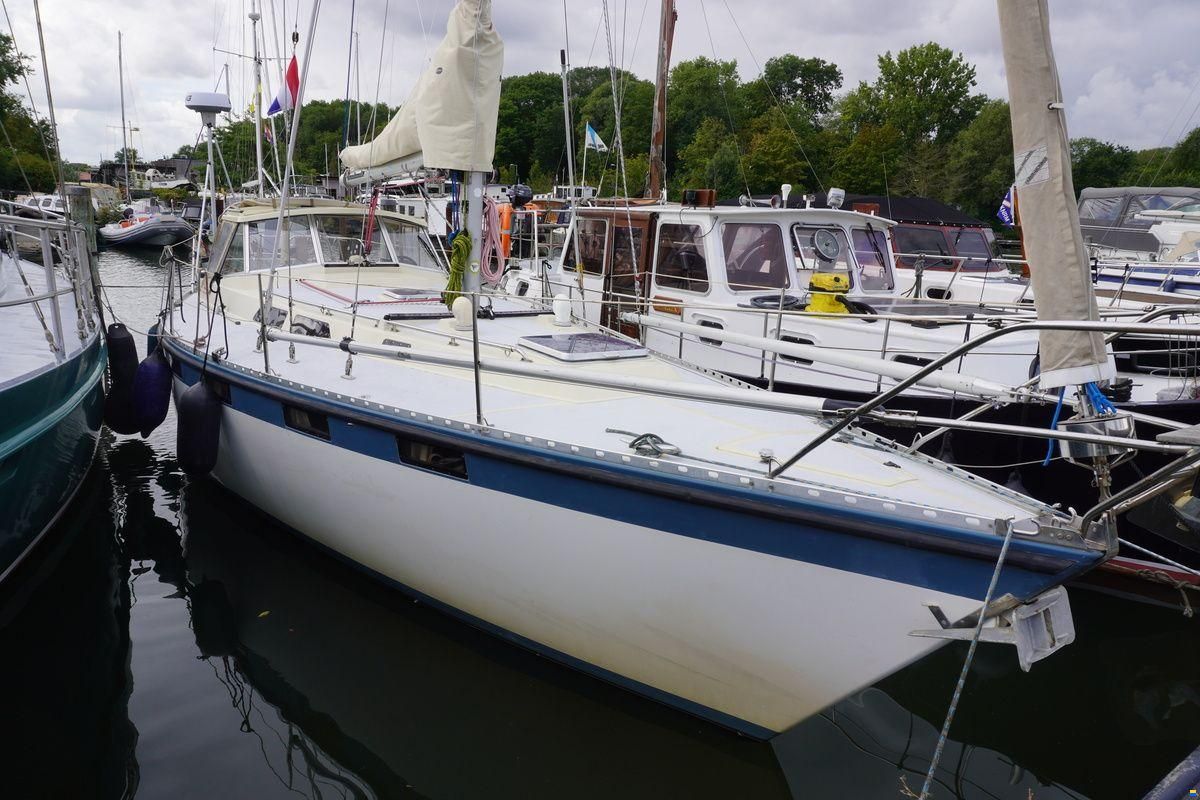 Hanseat 35