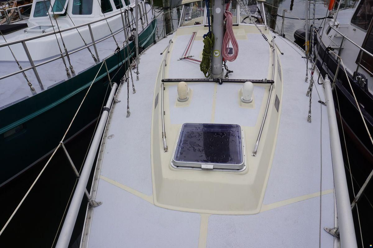 Hanseat 35