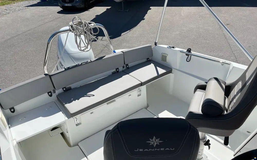 Jeanneau Cap Camarat 5.5 CC