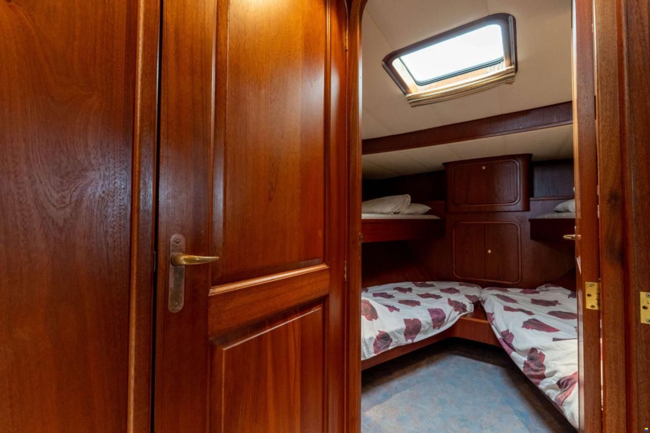 Pacific Allure 180 Cabrio